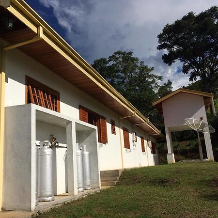 Recanto da Maya Santo Antonio do Pinhal Bagian luar foto